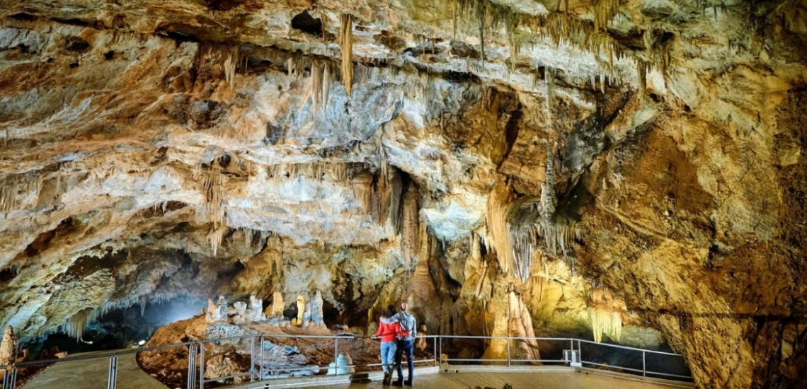 Lipska pećina, Липская пещера в Цетине