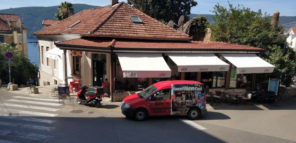 Touch Club Pizzeria, pizzeria Touch in Herceg Novi