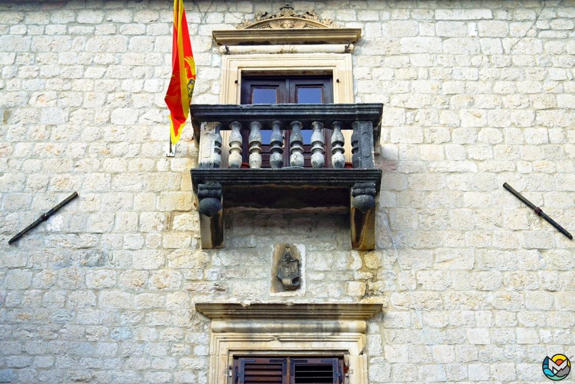 Kotor Palaces