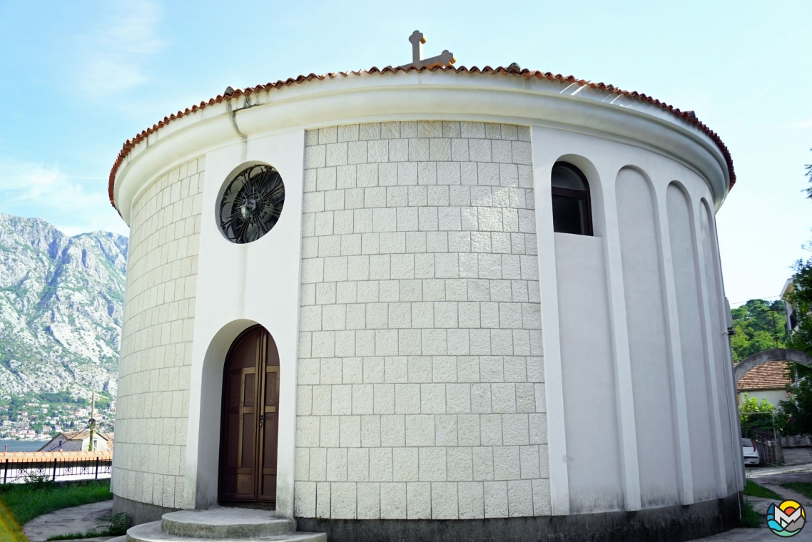 Prčanj Churches