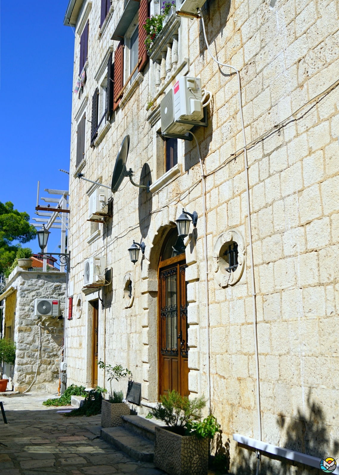 Perast Palaces