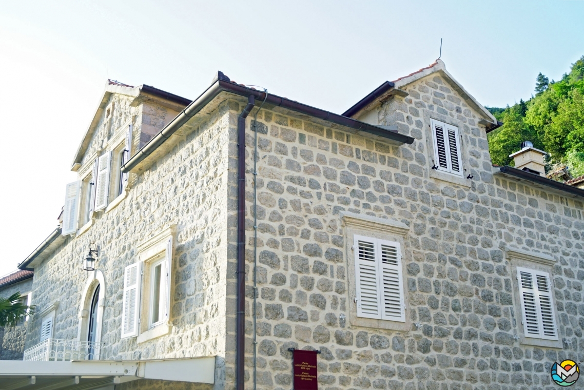 Perast Palaces