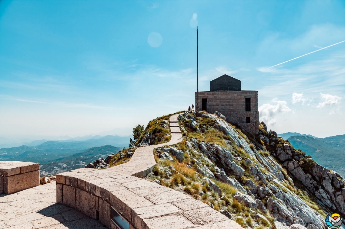 Мавзолей Негоша на вершине горы Езерский Врх, Цетине, Черногория