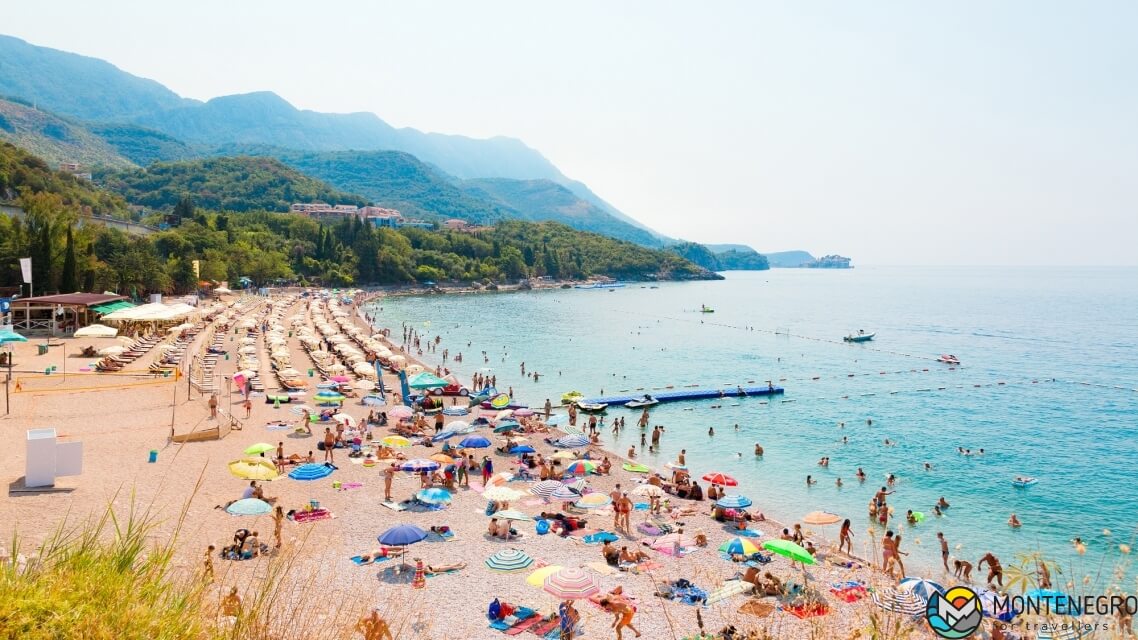 Pebble beach in Kamenovo on the Budva Riviera