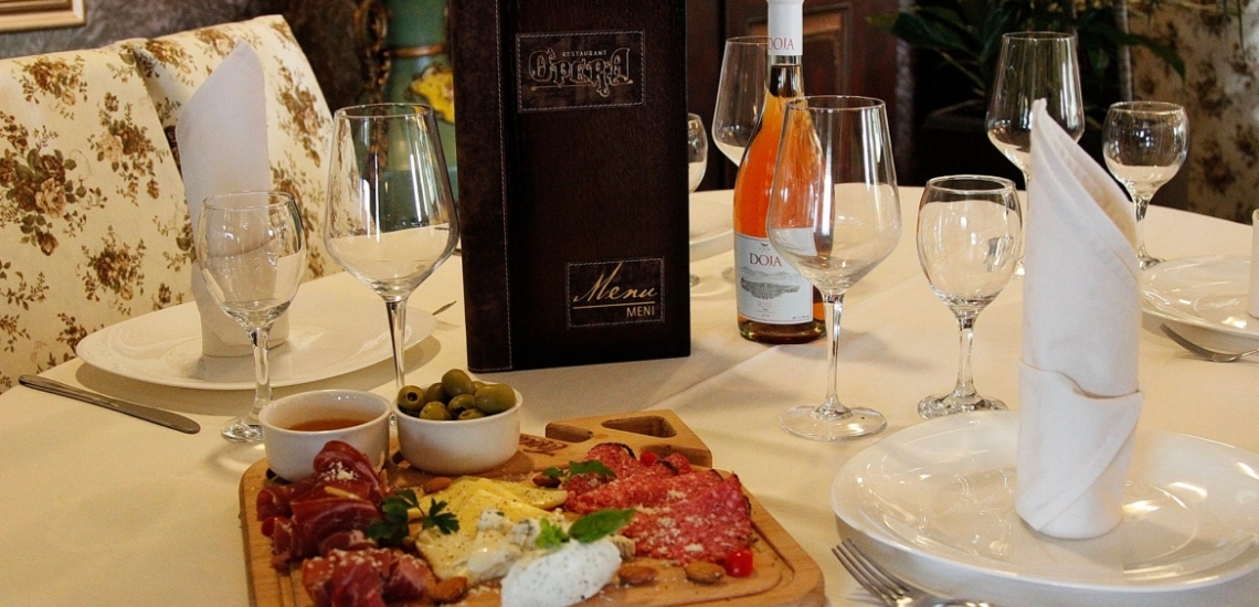 Restaurant Opera, ресторан Opera в Будве