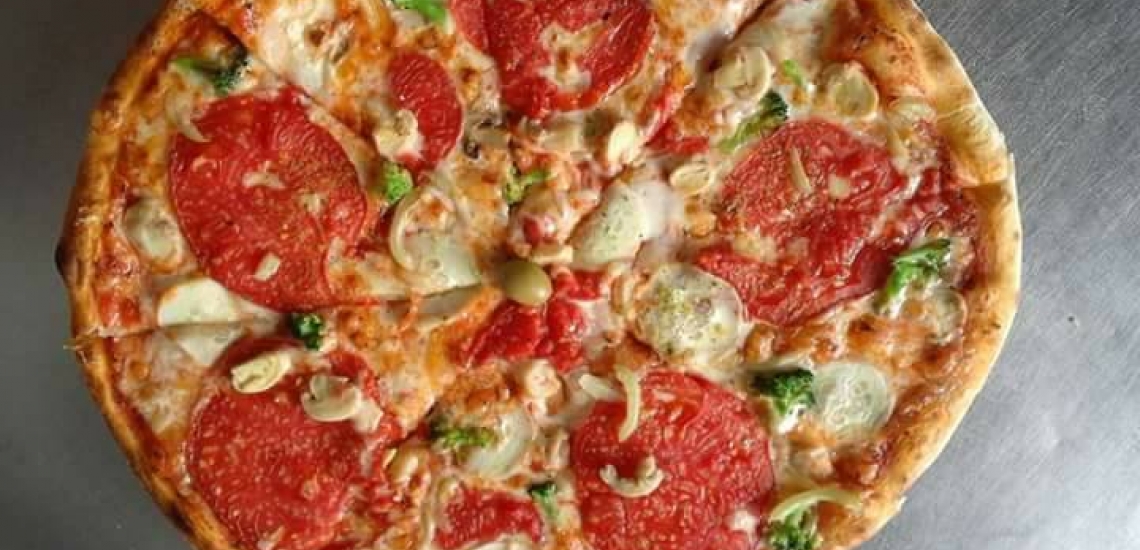 Restoran Pizzeria Exit, ресторан-пиццерия Exit в Тивате