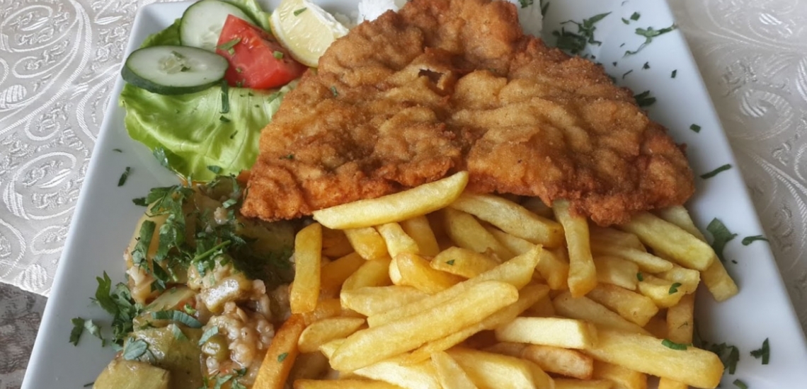 Restoran Pod Lozom, ресторан Pod Lozom в Будве