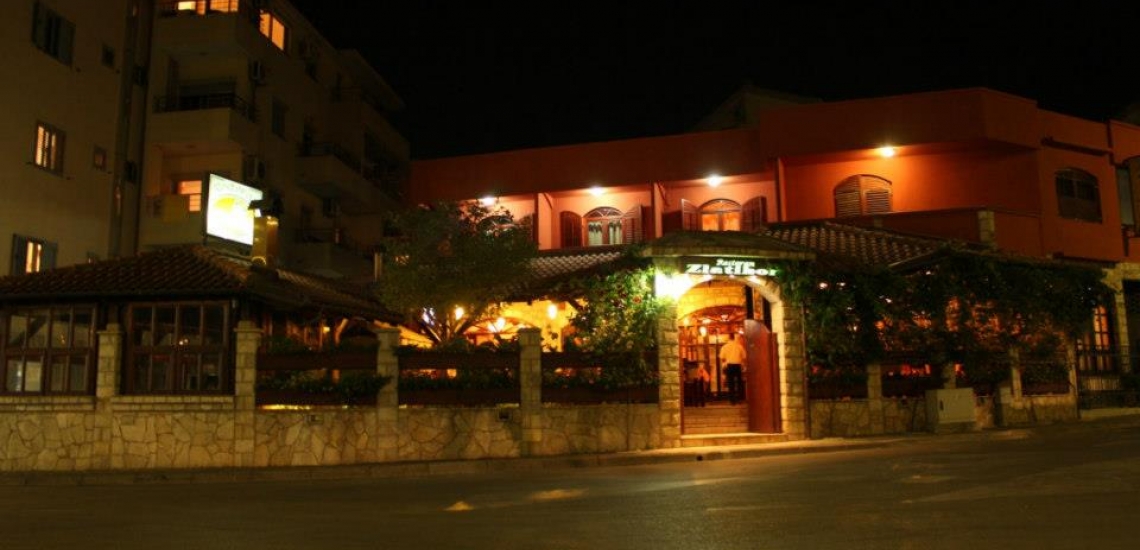 Zlatibor Restaurant, ресторан Zlatibor в Будве